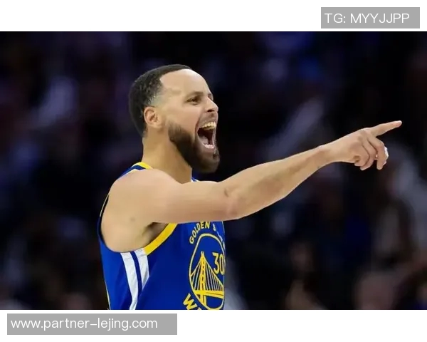 西部决赛第六场勇士与火箭的巅峰对决精彩回顾与赛后分析